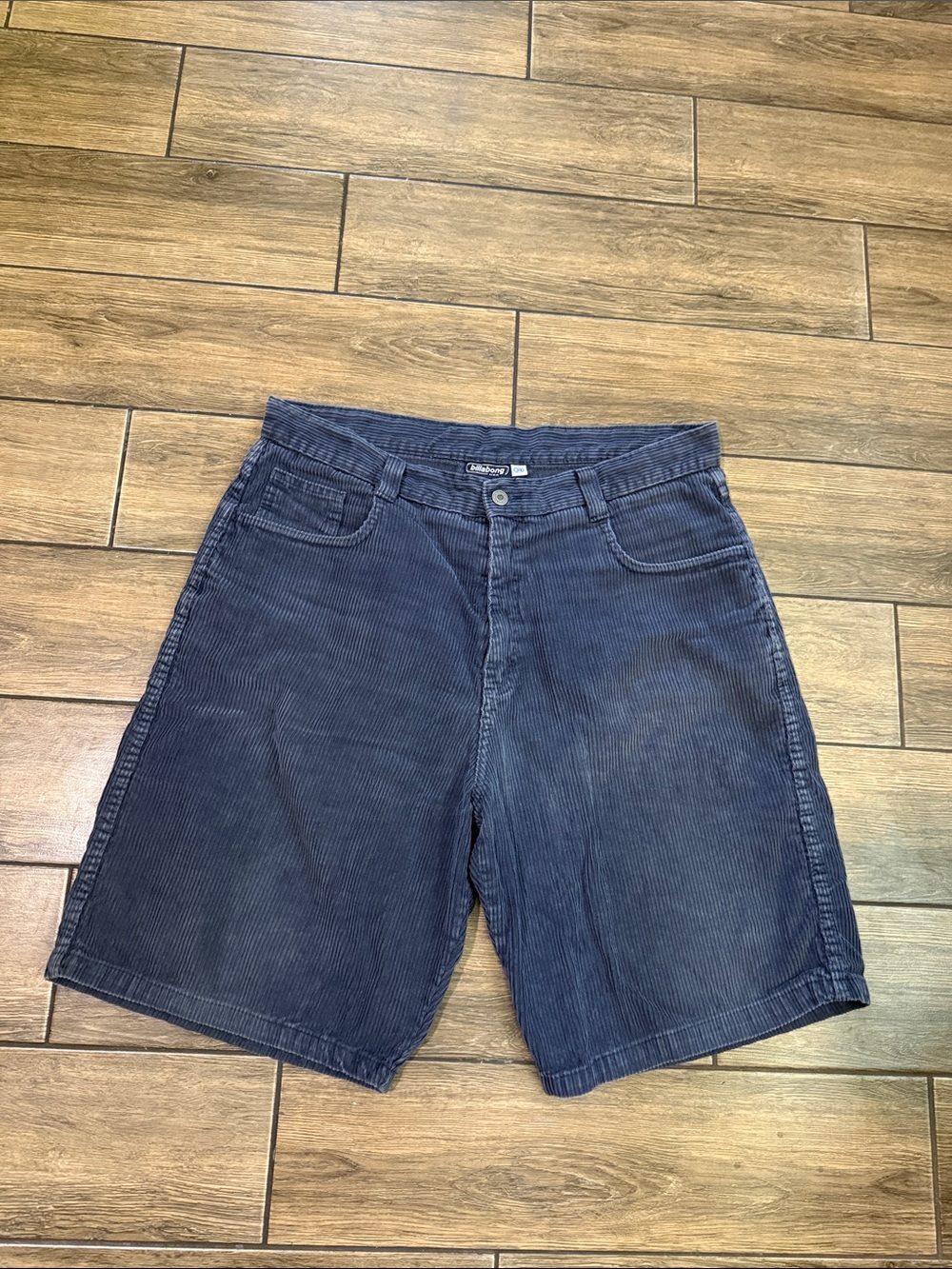 Vintage Billabong Corduroy shorts Mens size 38